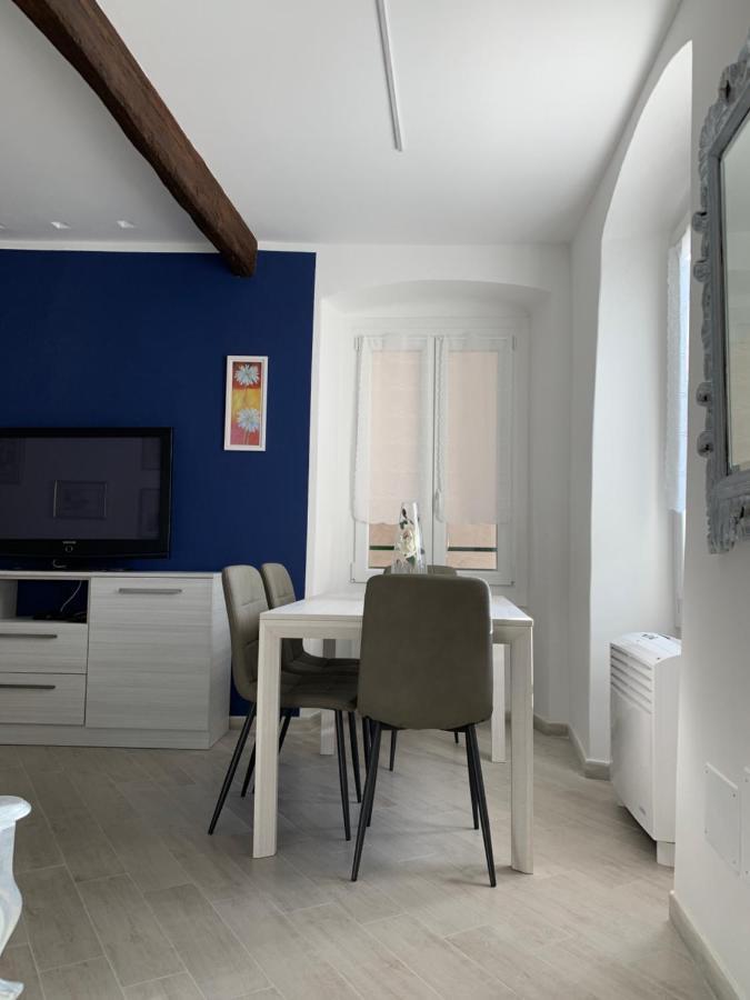 Holiday At Chiavari Exterior foto